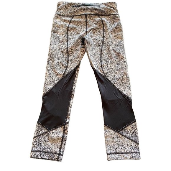 Lululemon Pace Rival Crop Power Luxtreme Spray Jacquard White Black / Black Sz 4 - Picture 6 of 11